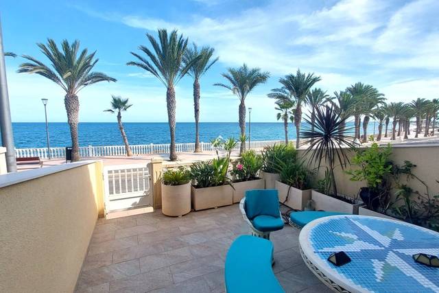 Casa adosada en Alquiler en Torre de la Horadada