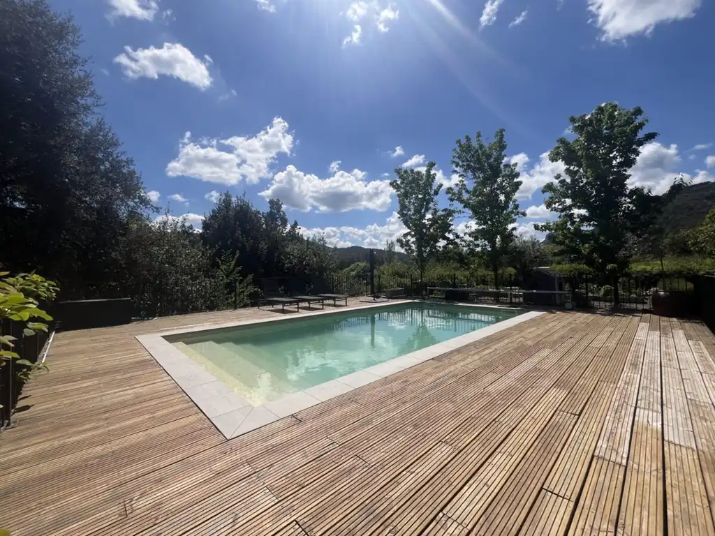 Piscina de Casa o chalet de alquiler en Sant Martí de Llémena con Aire acondicionado, Jardín privado y Trastero