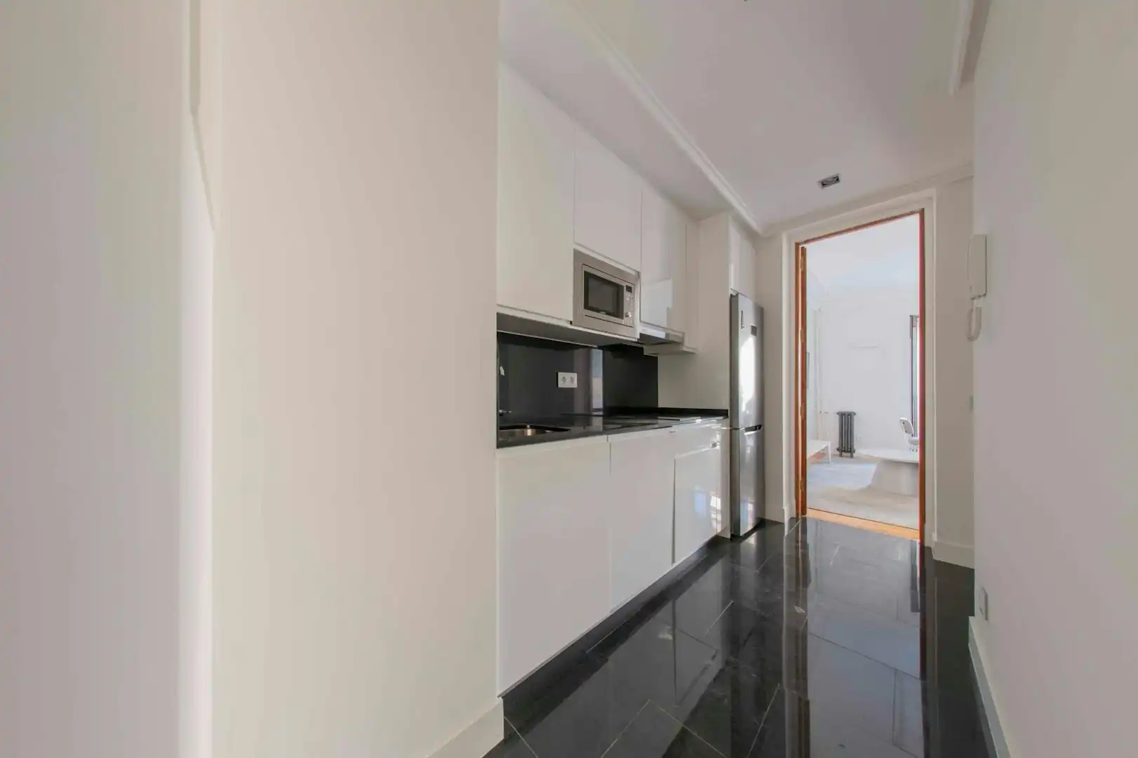 Kitchen of Flat for rent in Madrid  with Air Conditioner, Heating and Furnished