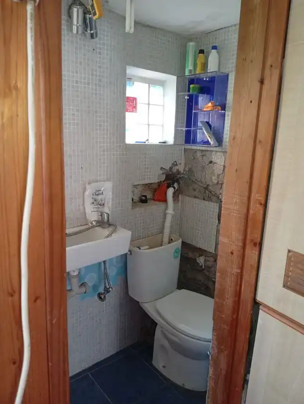 Badezimmer von Wohnung zum Verkauf in Santander