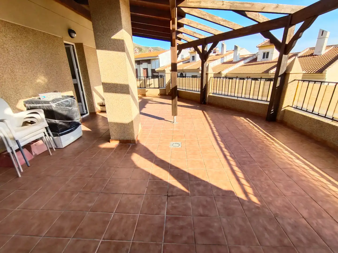 Terrasse von Dachboden zum Verkauf in Torrenueva Costa mit Terrasse, Möbliert und Waschmaschine