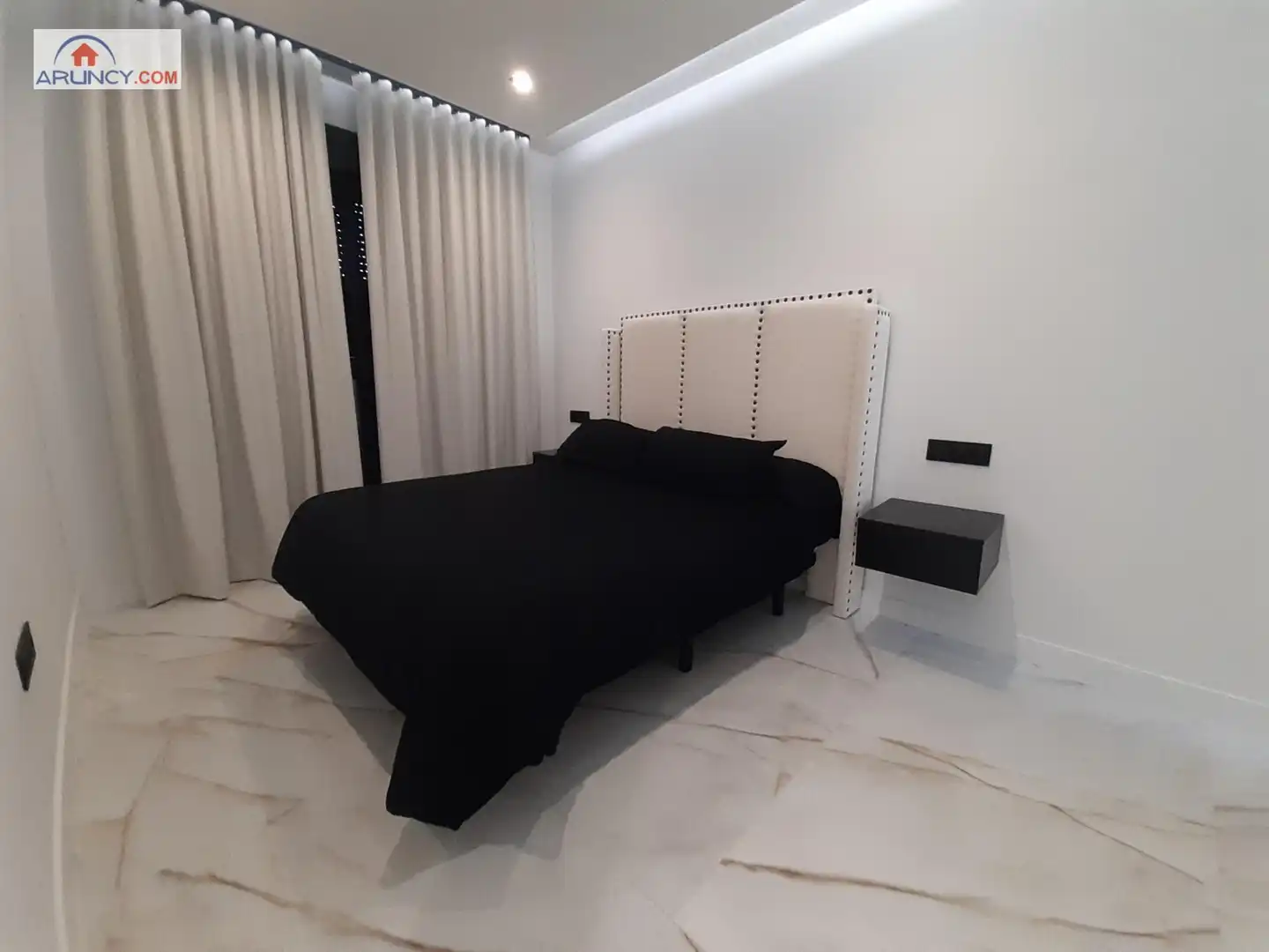Bedroom of Houses for sale in Montequinto  with Air Conditioner, Private garden and Storage room