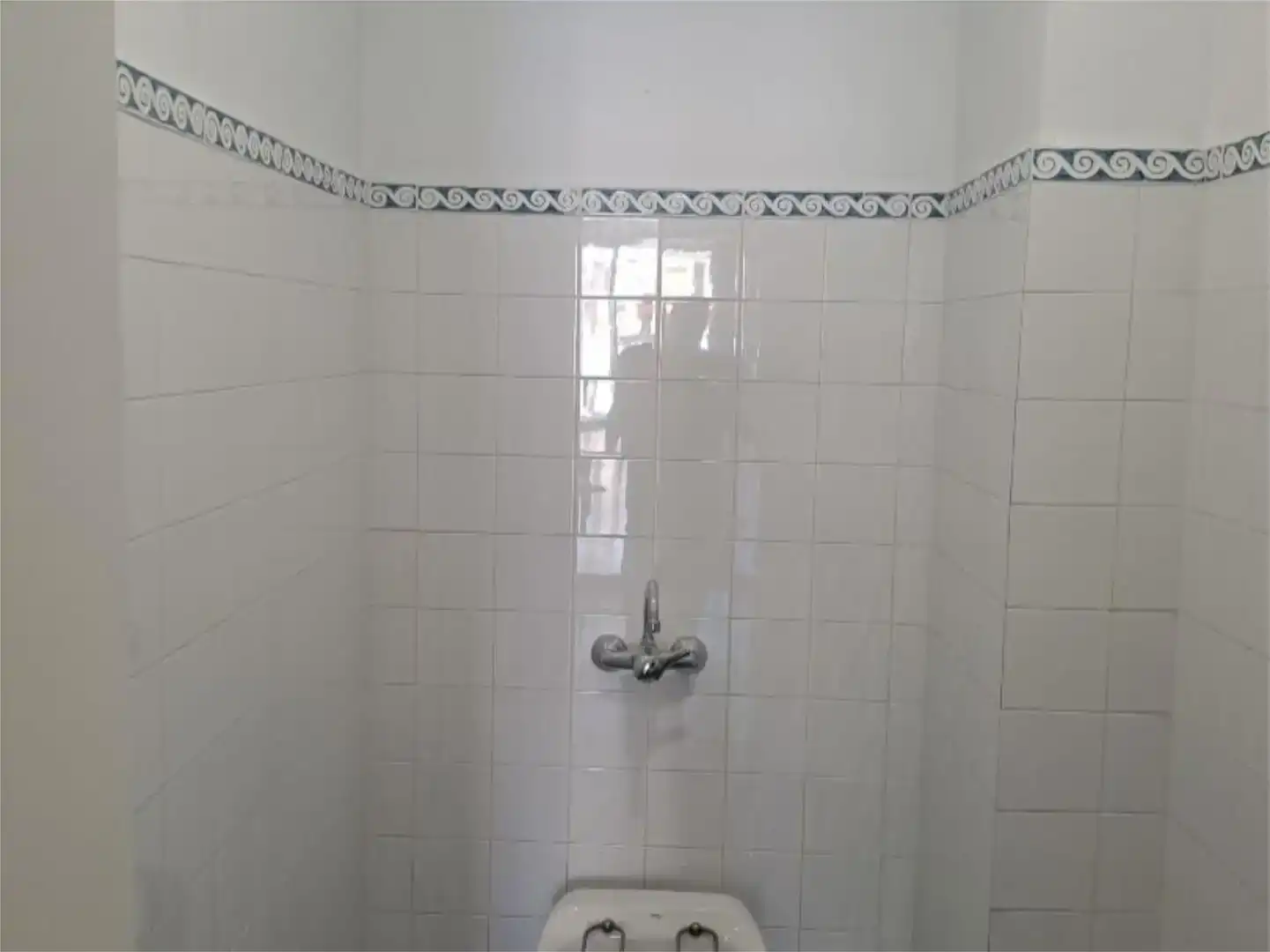 Bany de Local de lloguer en Montijo, Badajoz