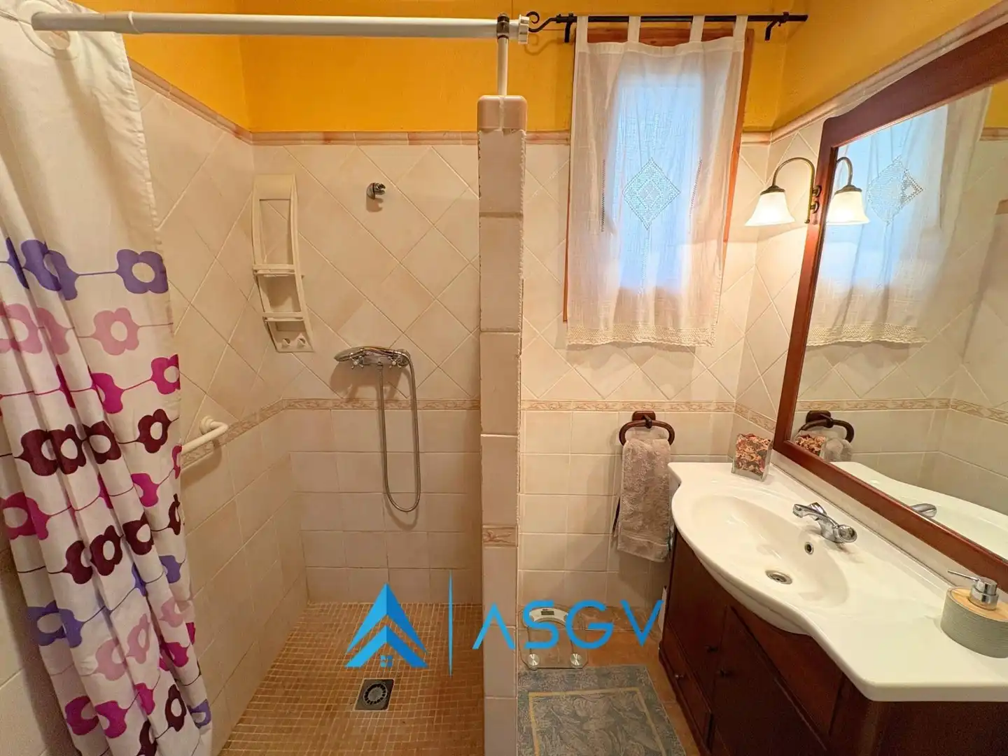 Baño de Casa o chalet en venta en Torrelavit con Calefacción, Terraza y Balcón