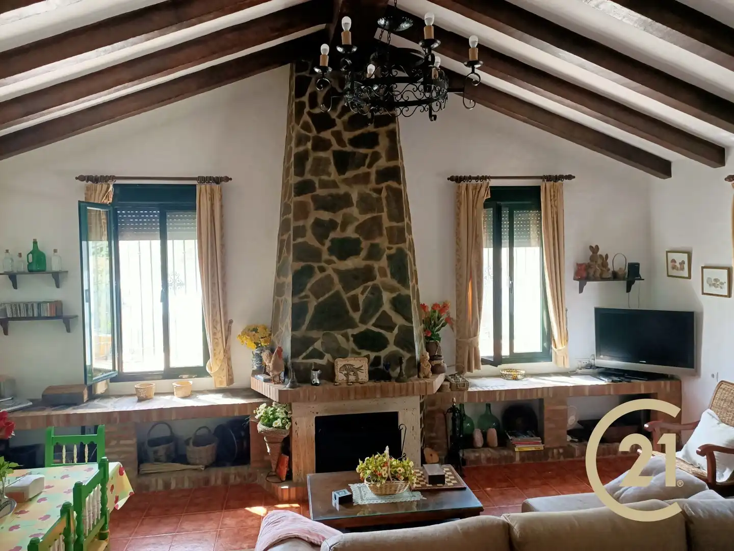 Sala de estar de Casa o chalet en venta en El Gastor con Aire acondicionado, Jardín privado y Terraza