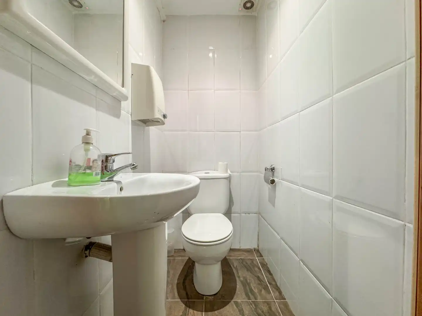 Baño de Local de alquiler en Tarragona