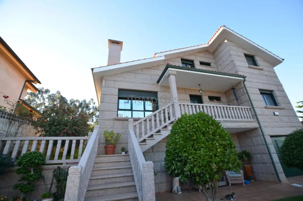 Vista exterior de Casa o chalet en venta en Tui, Pontevedra