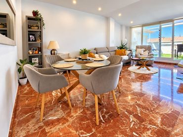 Piso con ascensor en venta en Ciutadella