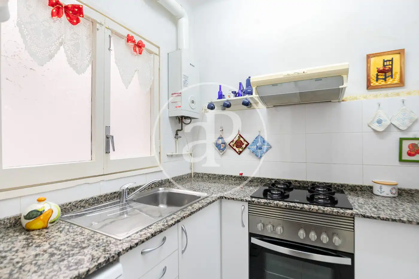 Kitchen of Flat for sale in Barcelona  with Heating and Balcony