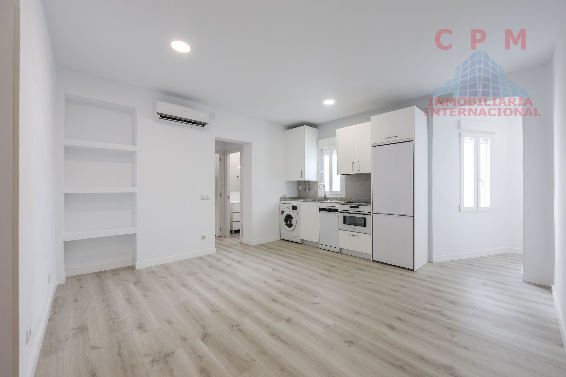 Kitchen of Flat to rent in  Madrid Capital  with Air Conditioner, Heating and Parquet flooring