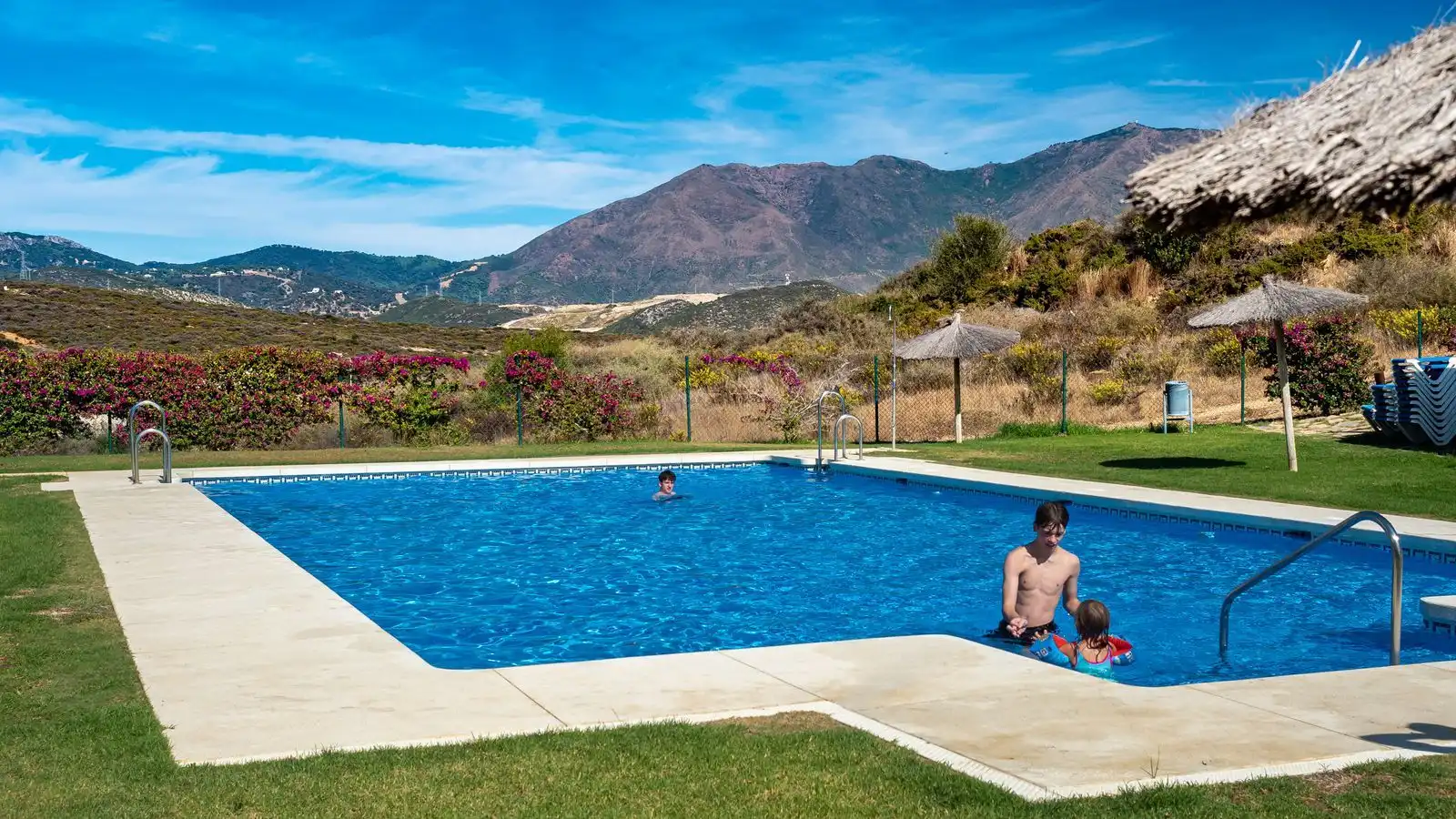 Penthouse with pool for sale in Casares pueblo, imagen 31