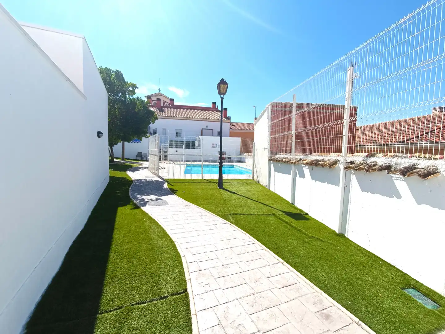 Piscina de Piso en venta en Ontígola con Aire acondicionado, Calefacción y Trastero