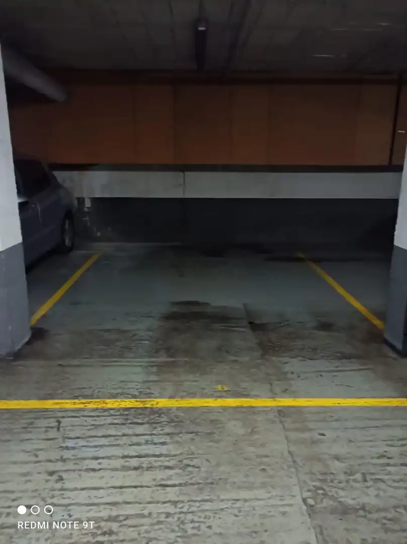 Parkplatz von Garage zum Verkauf in Tortosa