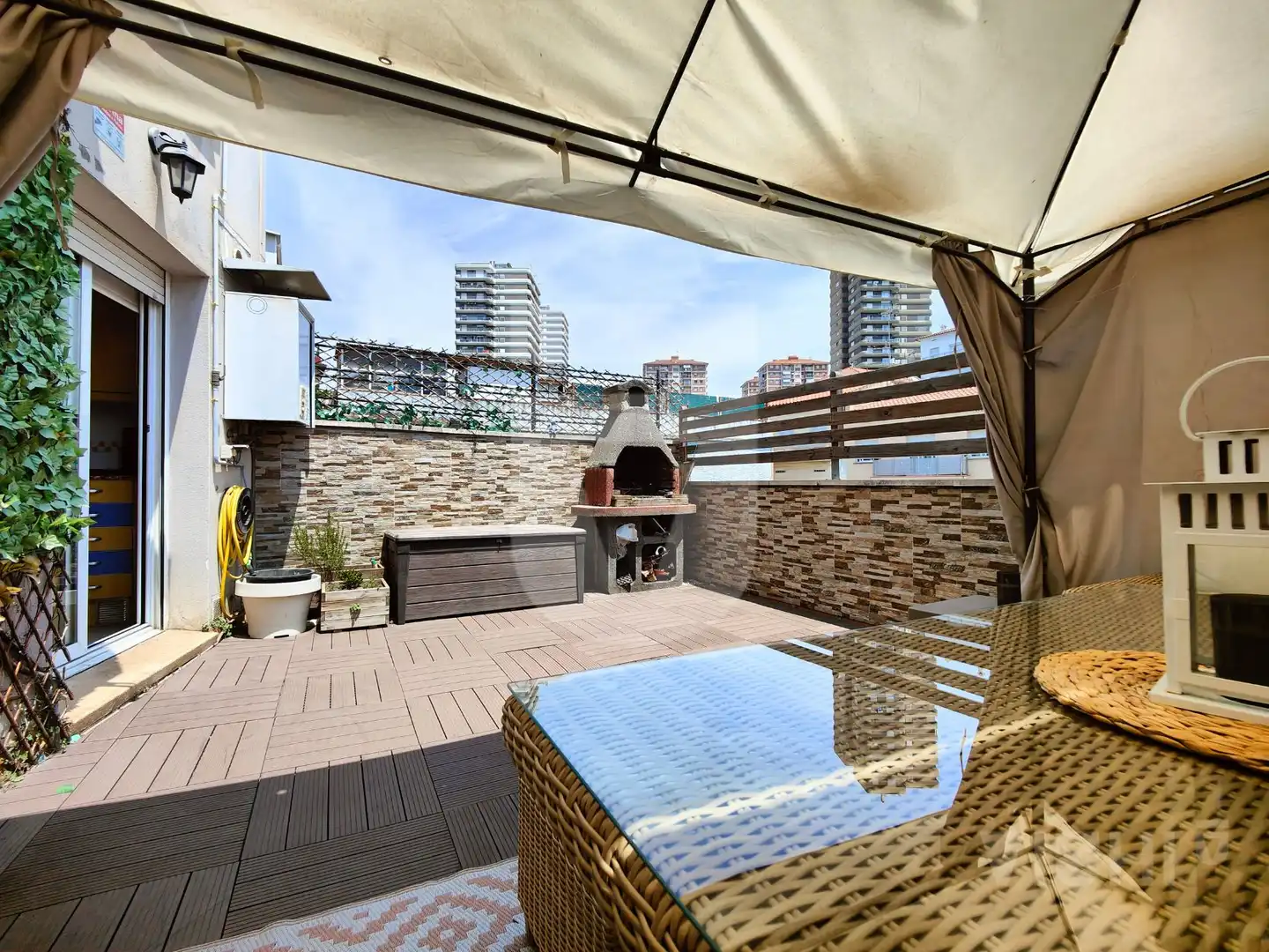 Terrassa de Dúplex en venda en Montgat amb Aire condicionat, Calefacció i Jardí privat