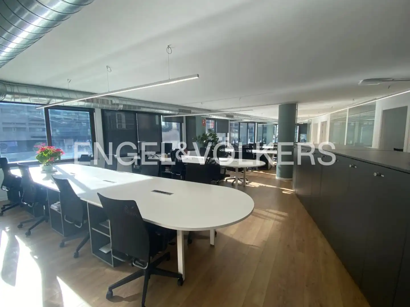 Büro mit Aufzug zur Miete in Centro