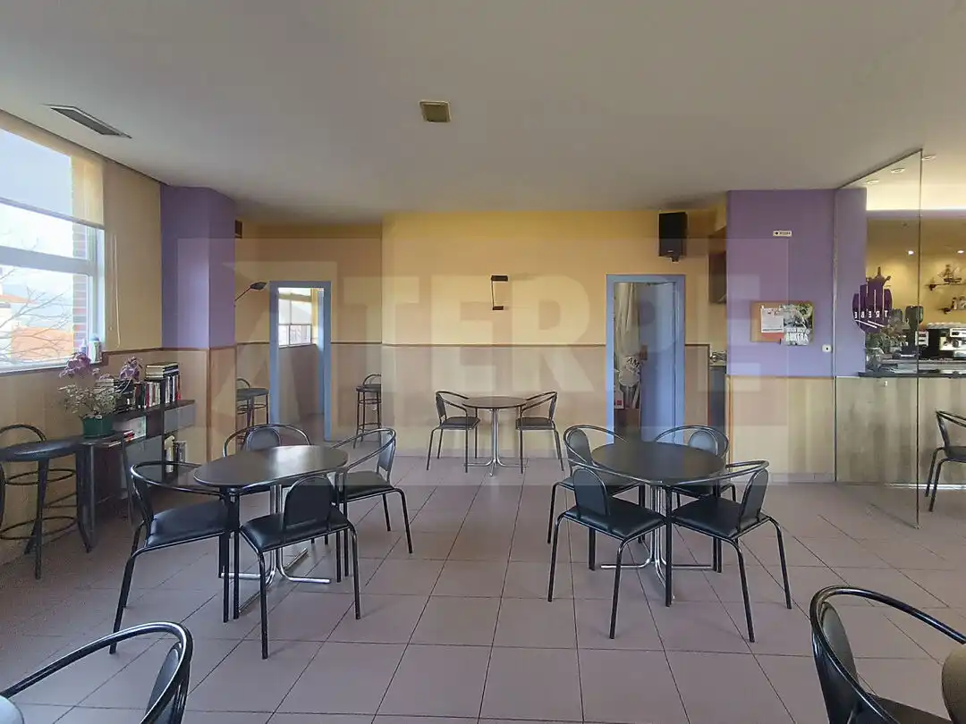 Local comercial en venda a Kaputxinoak / Capuchinos - Galtzaraborda, imagen 10