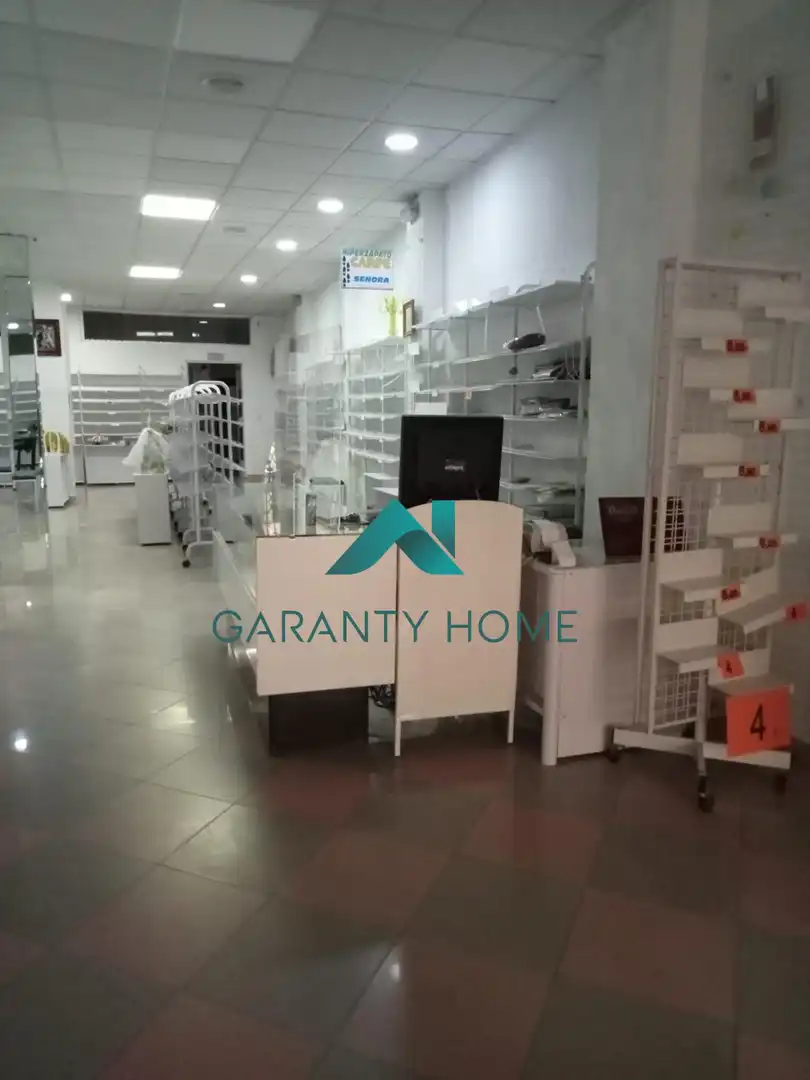 Local de alquiler en Lucena
