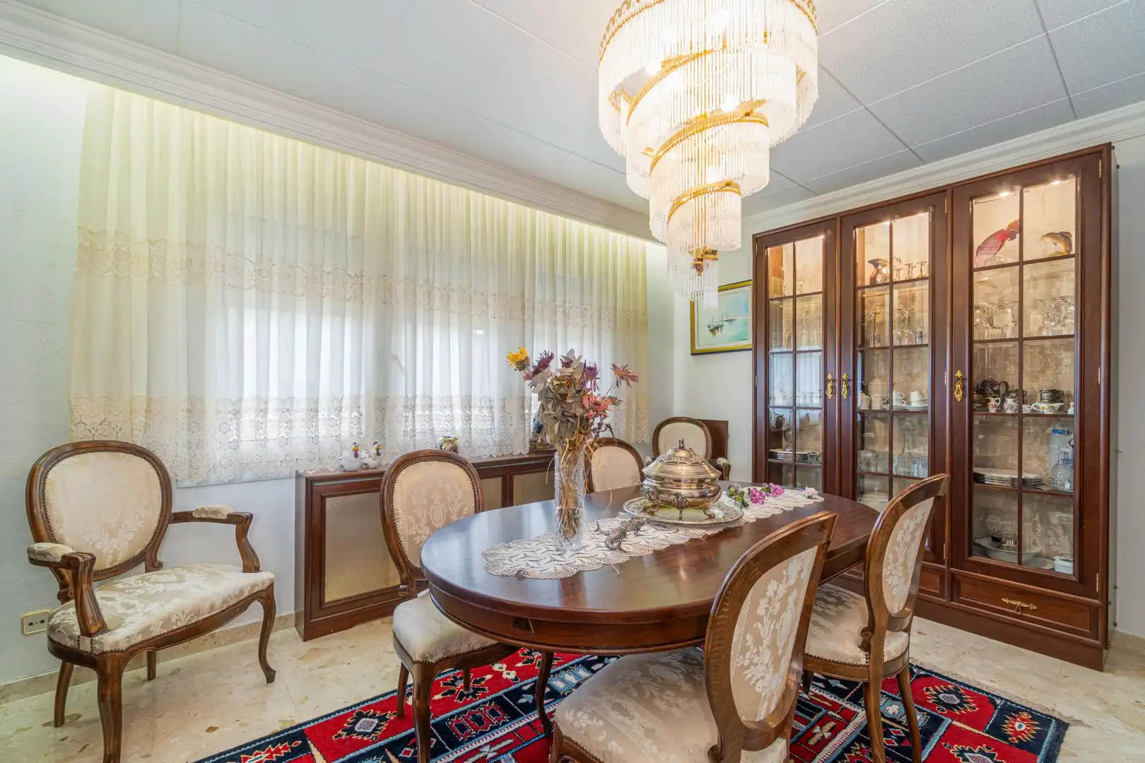 Comedor de Casa o chalet en venta en Figueres con Aire acondicionado, Calefacción y Jardín privado