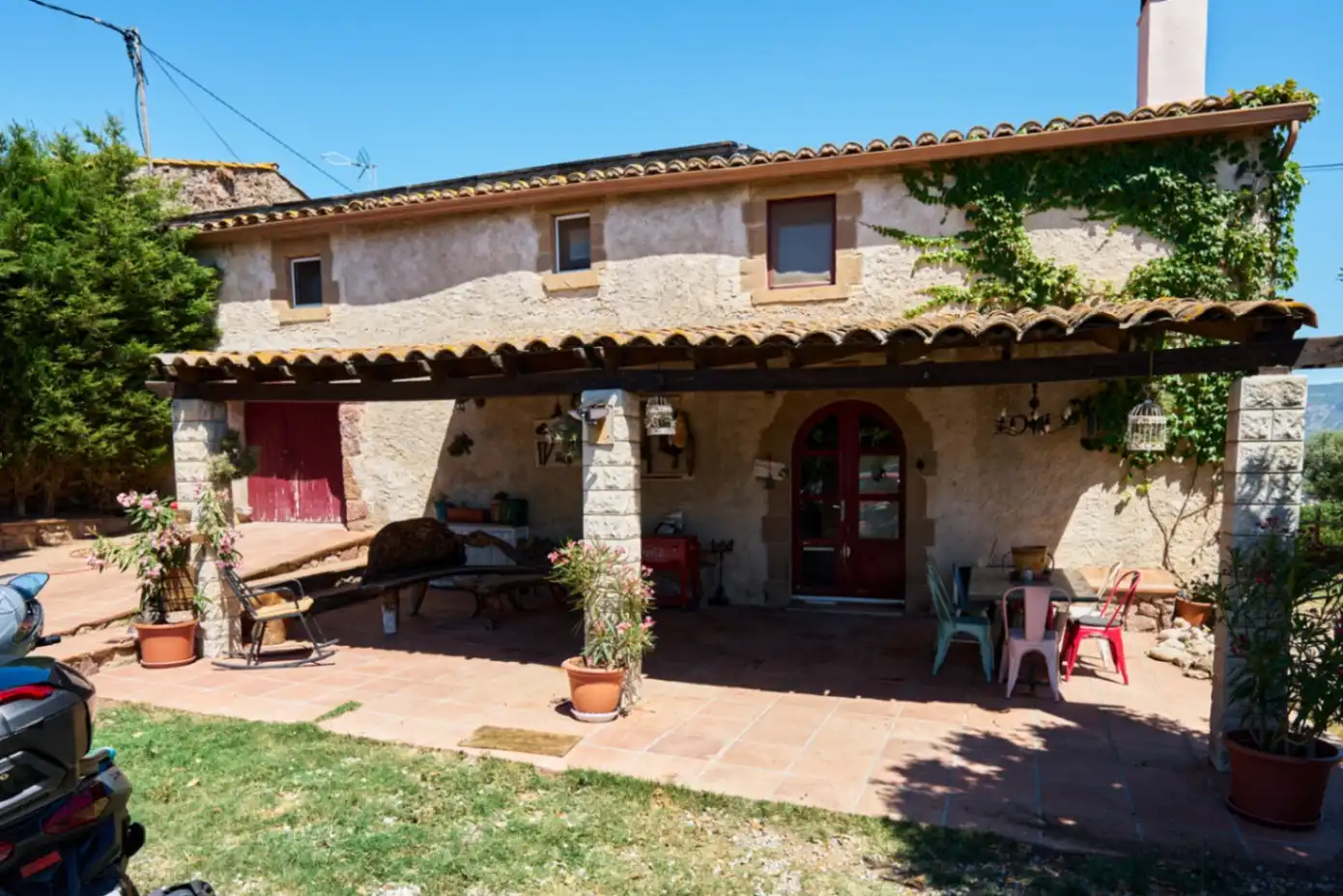 Exterior view of Country homes for sale in Santa Eulàlia de Ronçana  with Air Conditioner and Swimming Pool