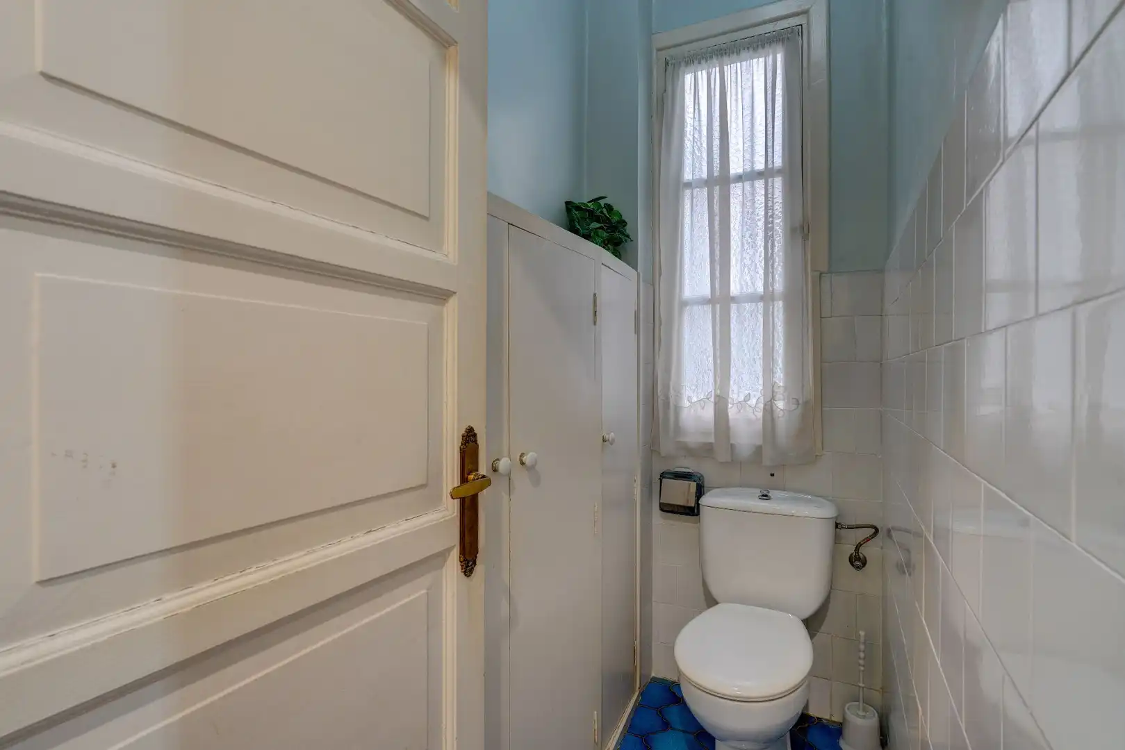 Baño de Piso en venta en Irun  con Calefacción, Trastero y Amueblado