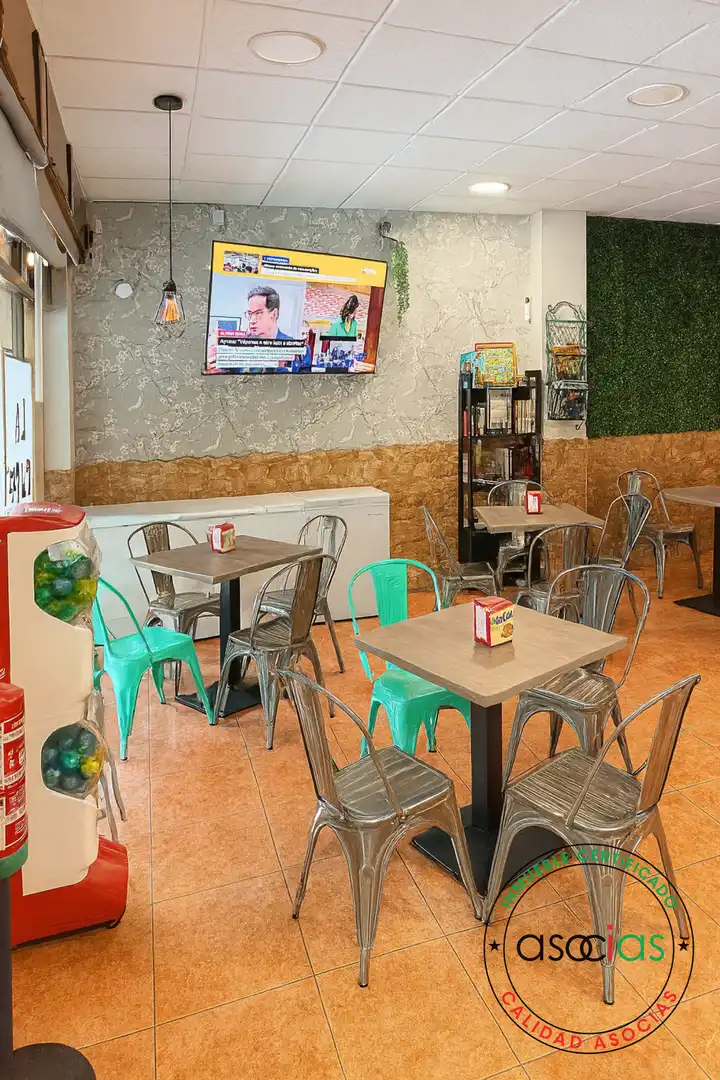 Local comercial en venda a Riosa - AV ARAMO, imagen 2