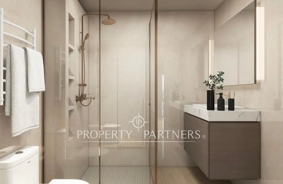 Bany de Apartament en venda en Madrid amb Aire condicionat, Terrassa i Moblat