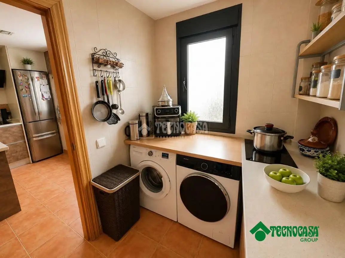 Cocina de Casa adosada en venta en Torrijos con Aire acondicionado, Calefacción y Jardín privado