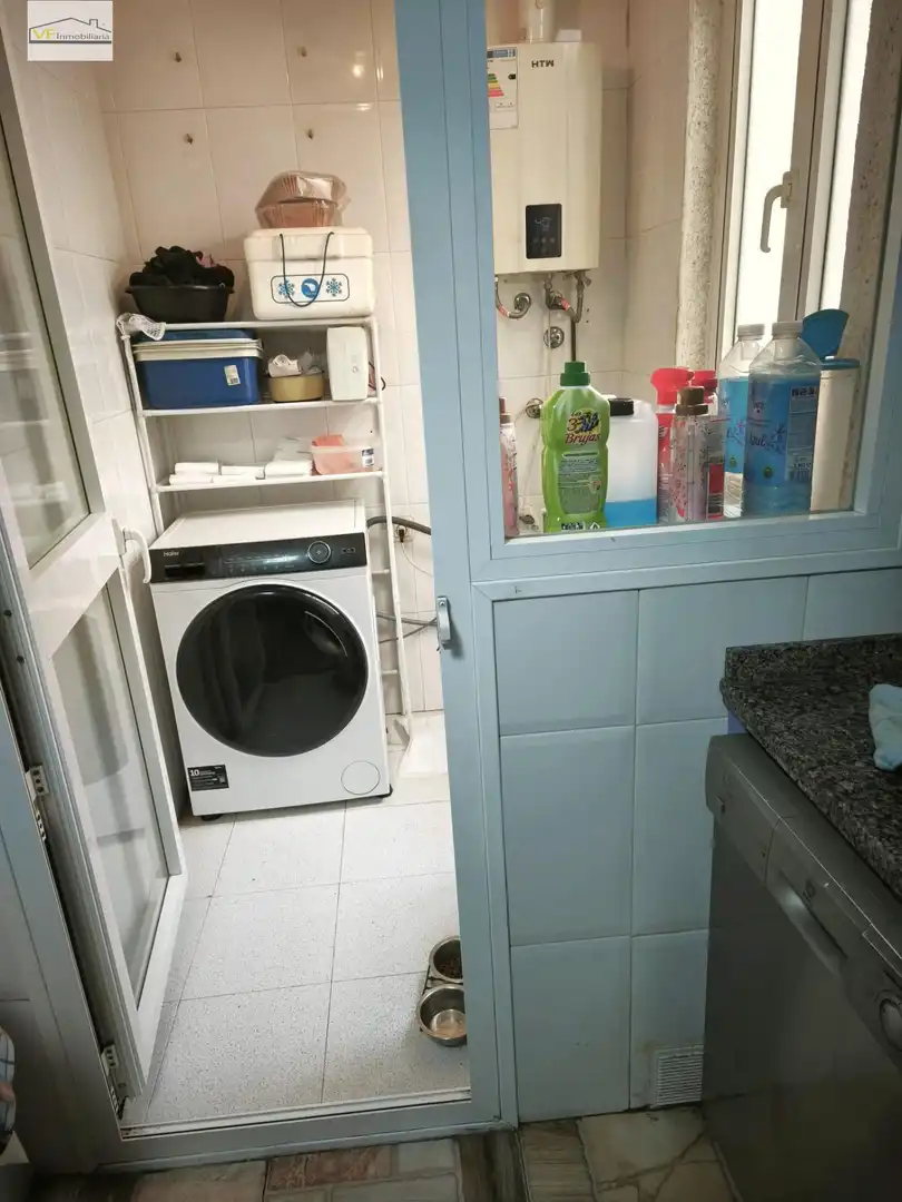 Cocina de Piso en venta en Málaga con Aire acondicionado, Terraza y Piscina comunitaria