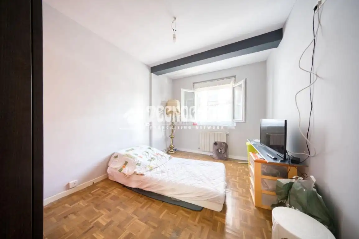 Schlafzimmer von Wohnung zum Verkauf in Valladolid mit Heizung und Terrasse
