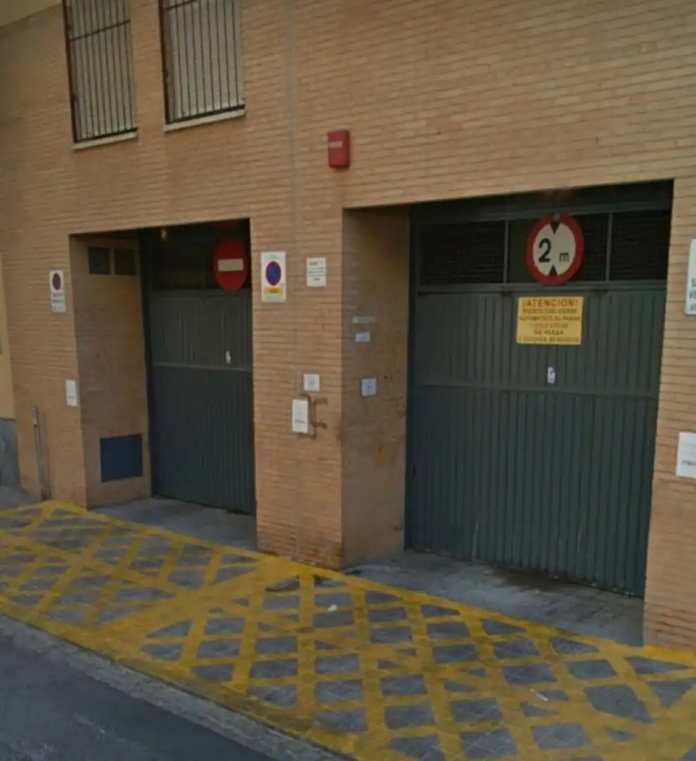 Individual con ascensor en venta en Calle Parque de Cazorla