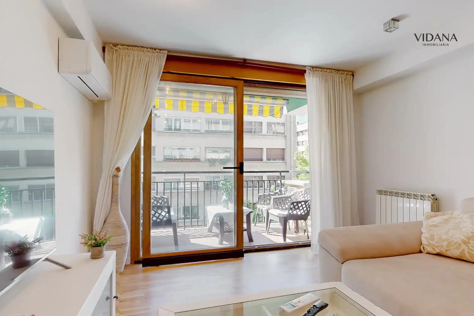 Piso en venta en PLAZA DE LOS FUEROS, Barañáin / Barañain