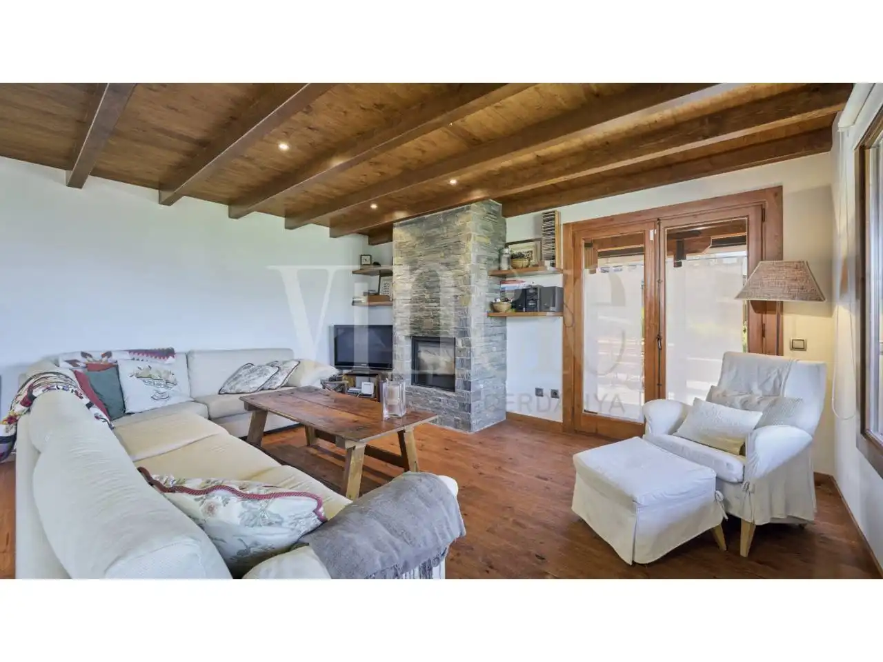 Houses for rent in Calle ESCOMELLES, Fontanals de Cerdanya