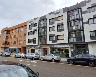 Vista exterior de Pis en venda en Burgos Capital amb Terrassa, Traster i Moblat