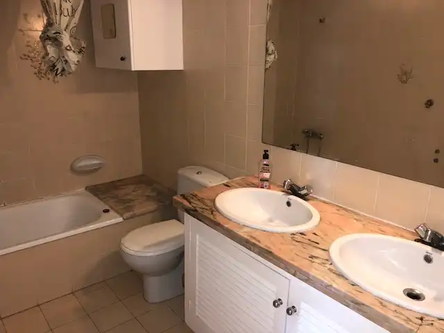 Bathroom of Apartments for sale in Sant Cugat del Vallès  with Balcony