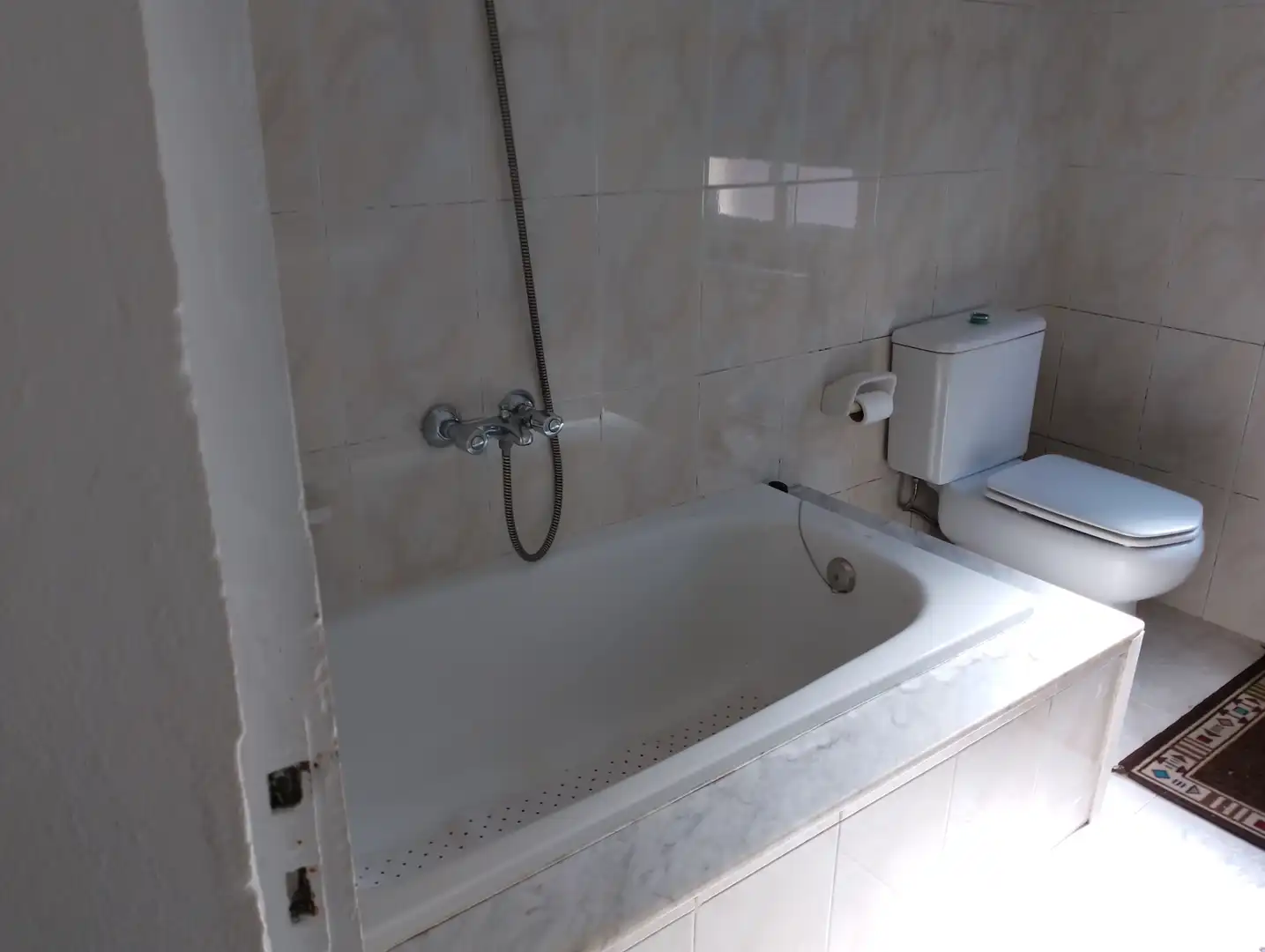 Bany de Casa o xalet en venda en Ribeira amb Calefacció, Jardí privat i Terrassa