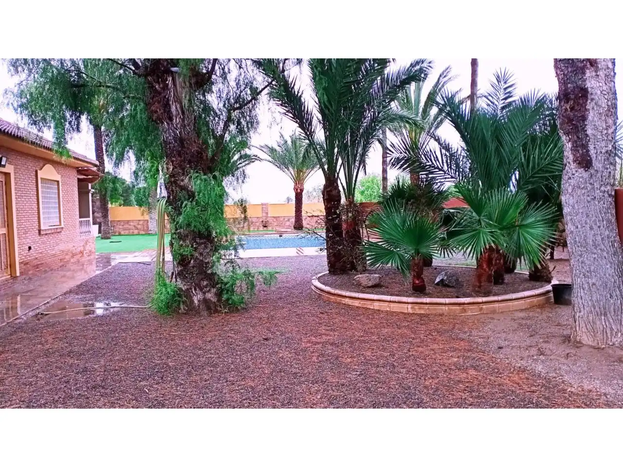 Swimming pool of Houses for sale in Roquetas de Mar  with Air Conditioner, Heating and Private garden