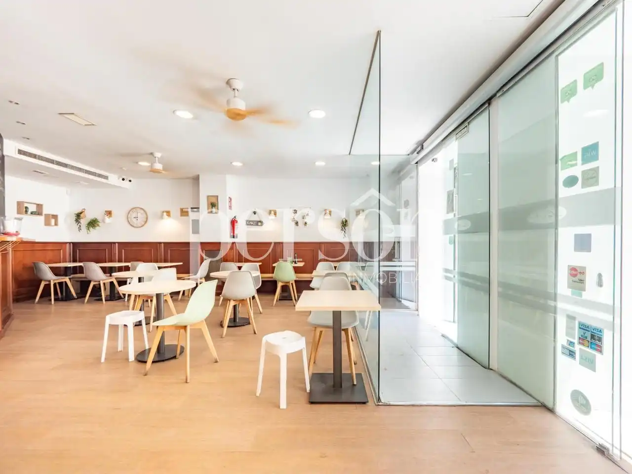 Business premises to rent in L'Eixample, imagen 3