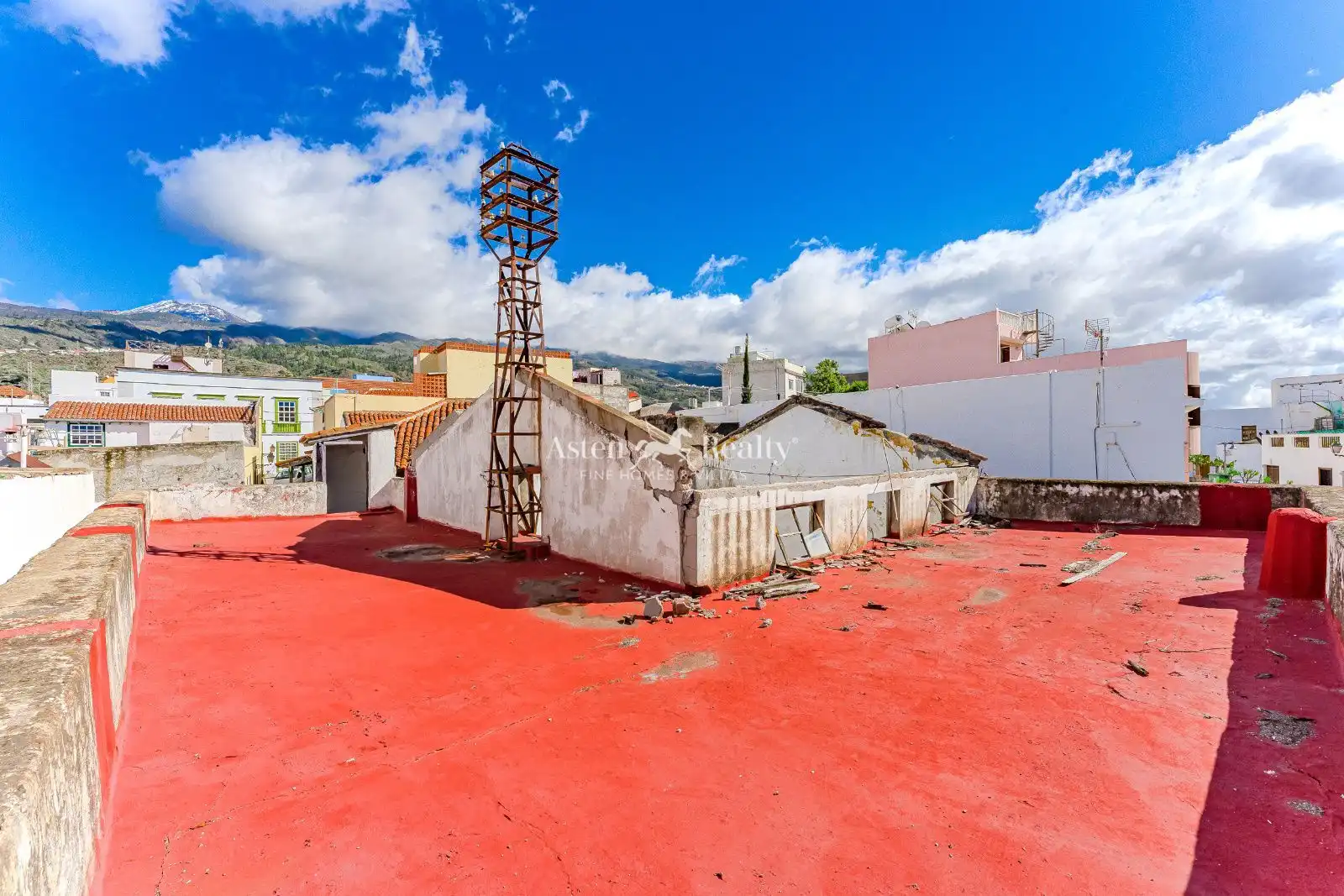 Vista exterior de Casa o chalet en venta en Guía de Isora con Jardín privado, Terraza y Trastero
