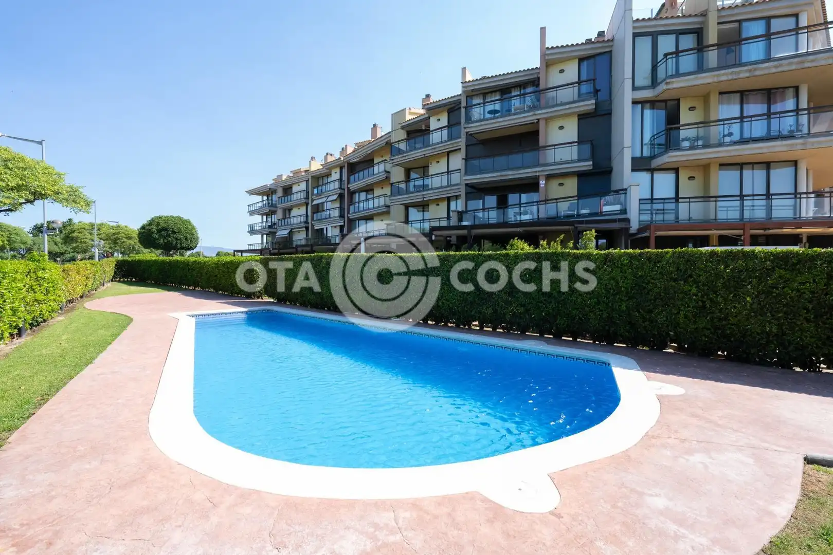 Planta baixa en venda a Carrer RIU BRUGENT, Els Esquirols