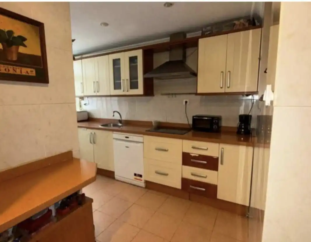 Cocina de Piso en venta en Cádiz con Aire acondicionado