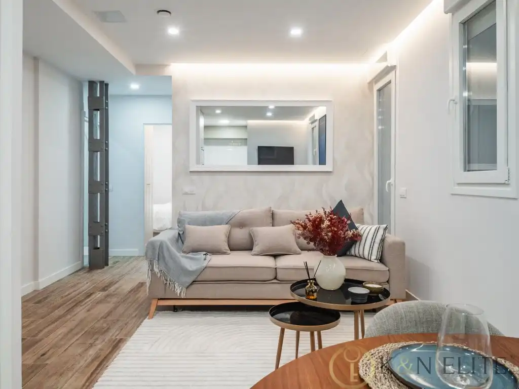 Flat for sale in Calle Santa Feliciana, imagen 3