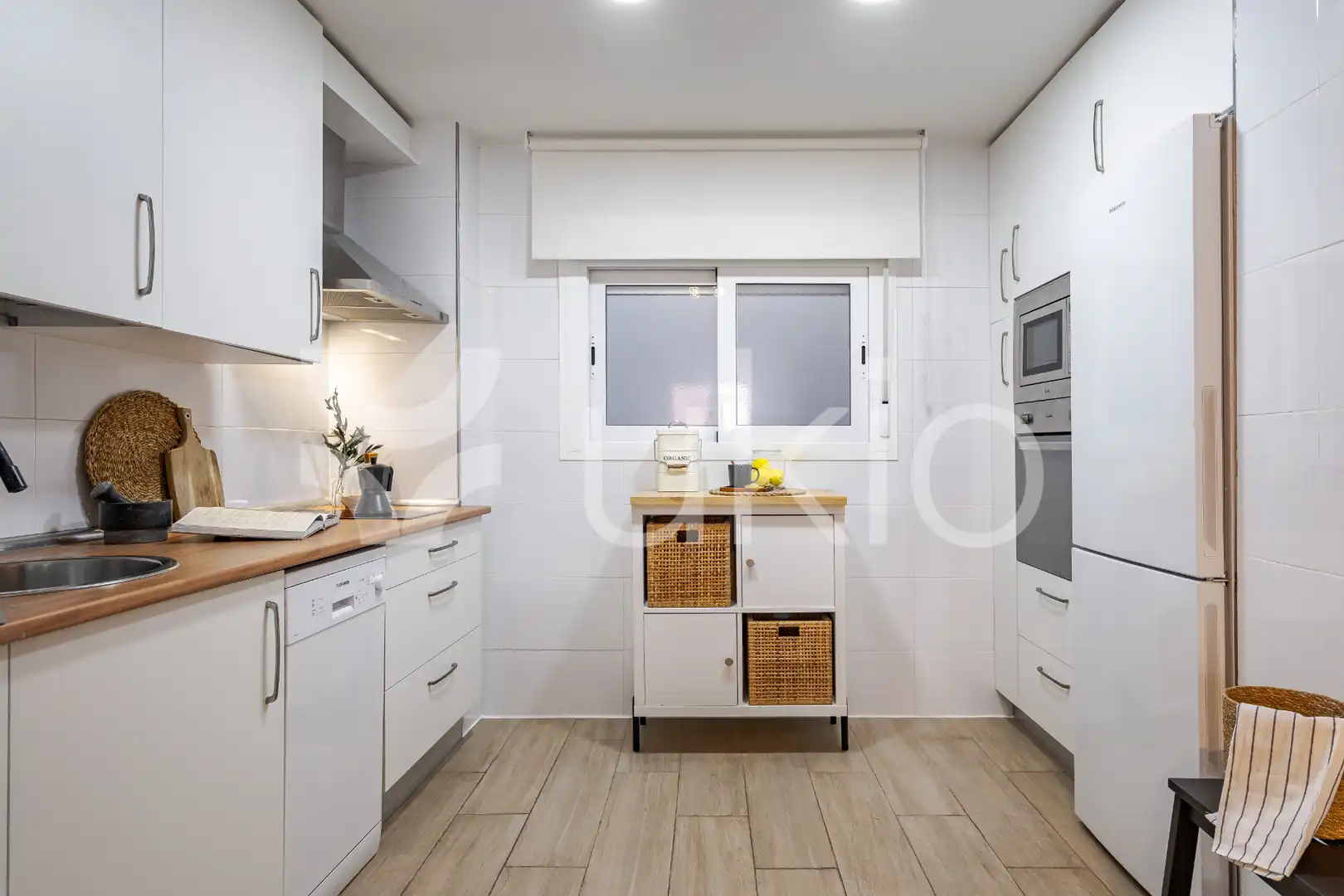 Kitchen of Apartments for rent in Madrid  with Air Conditioner, Heating and Furnished