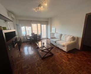 Living room of Flat to rent in  Madrid Capital  with Air Conditioner and Terrace