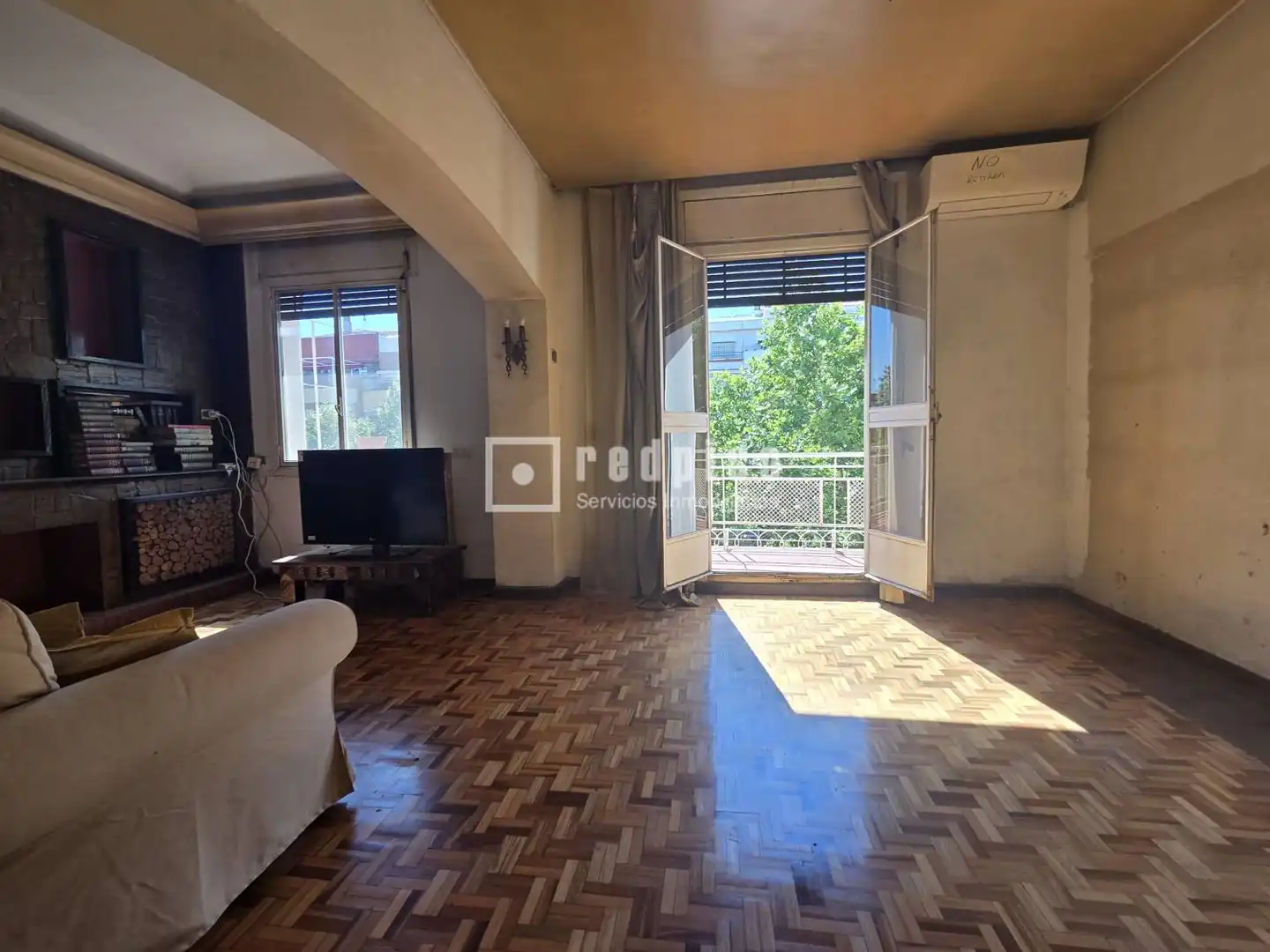 Wohnzimmer von Wohnung zum Verkauf in Madrid mit Heizung, Parkett und Terrasse