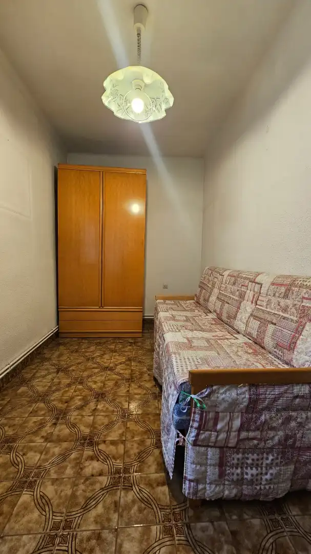 Schlafzimmer von Wohnung zum Verkauf in Sabadell mit Klimaanlage, Heizung und Balkon