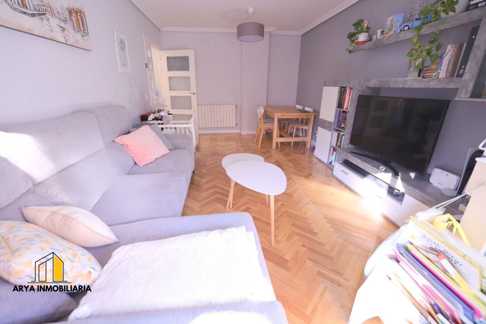 Dormitori de Pis en venda en Torrejón de Ardoz amb Aire condicionat, Calefacció i Piscina comunitària