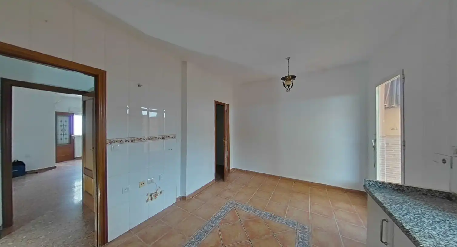 Adossat amb terrassa en venda a Andújar, imagen 4
