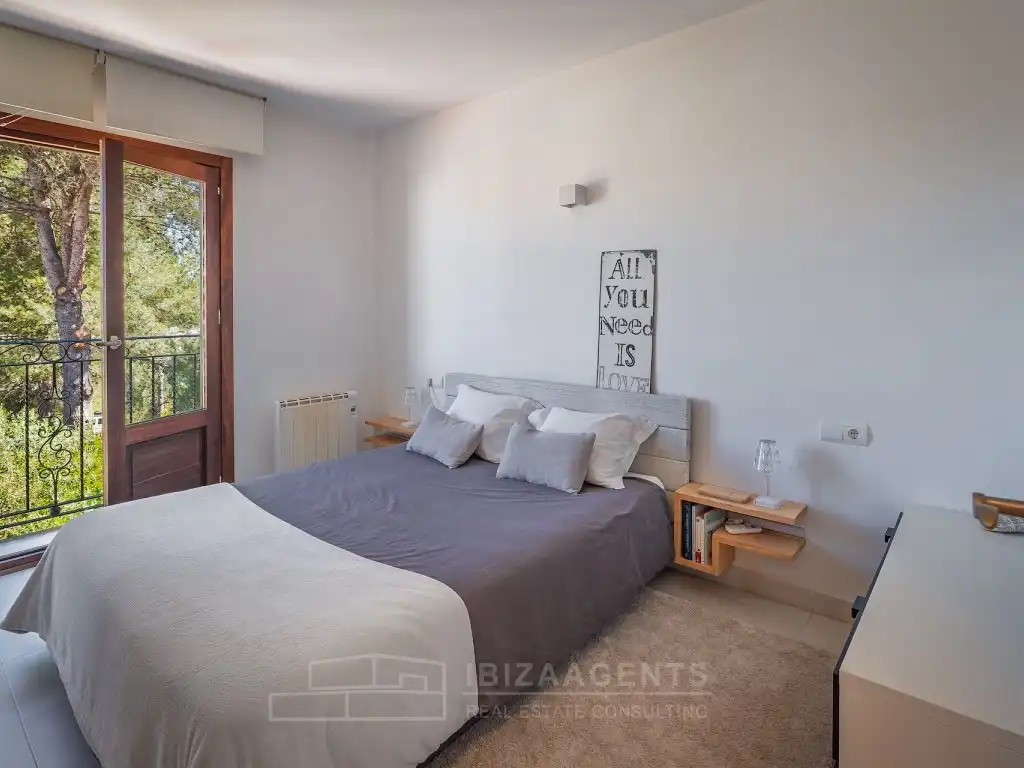 Dormitori de Apartament en venda en Sant Antoni de Portmany amb Aire condicionat, Rentadora i TV