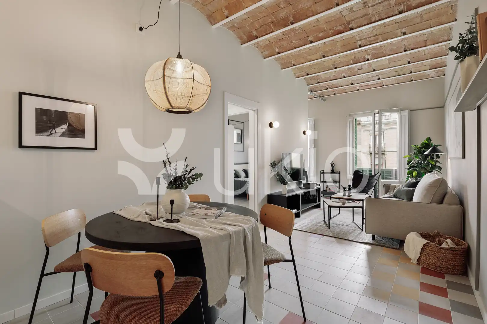 Sala de estar de Apartamento de alquiler en  Barcelona Capital con Aire acondicionado, Calefacción y Amueblado