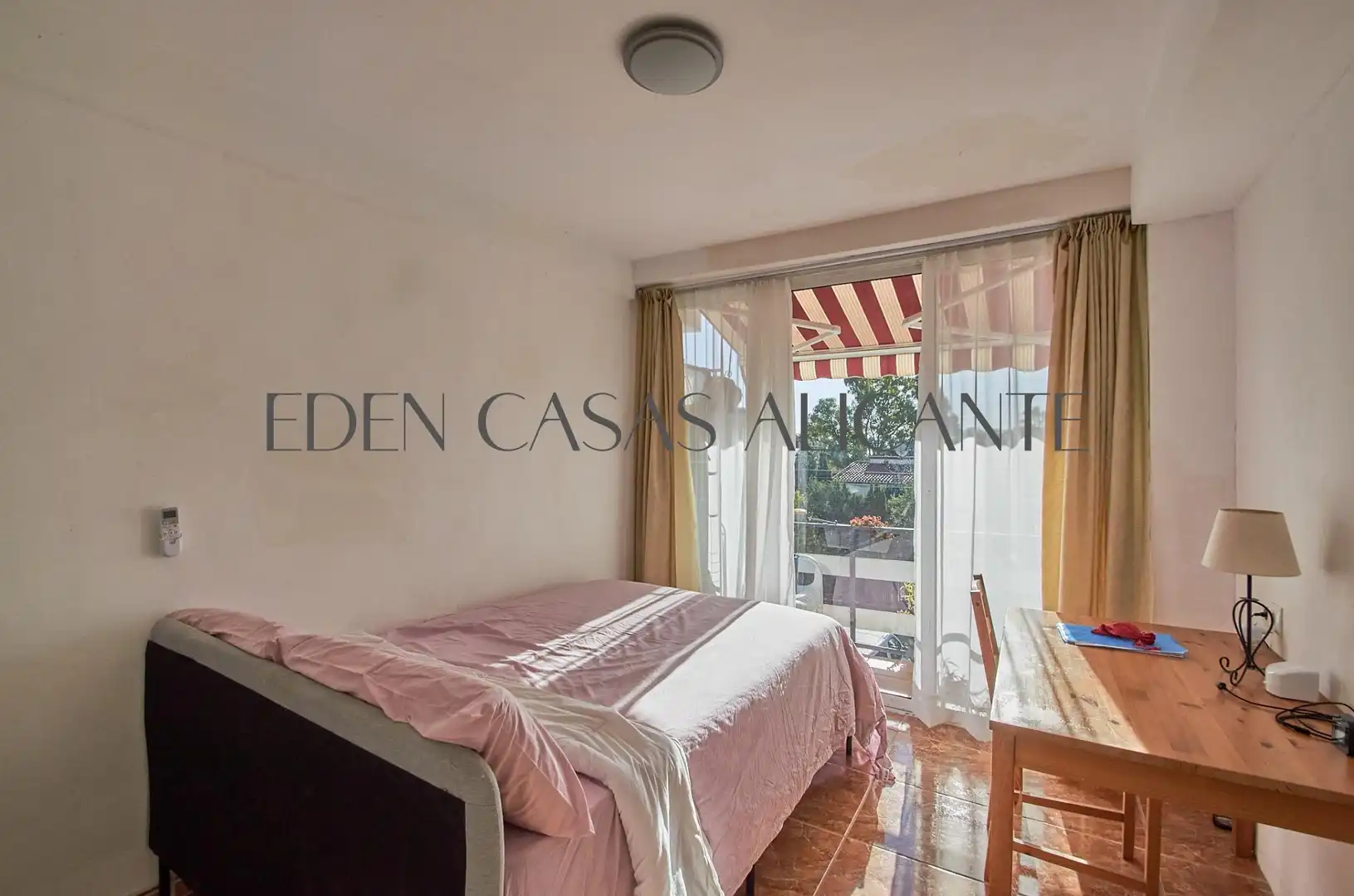 Habitación de Piso en venta en El Campello con Aire acondicionado, Jardín privado y Terraza